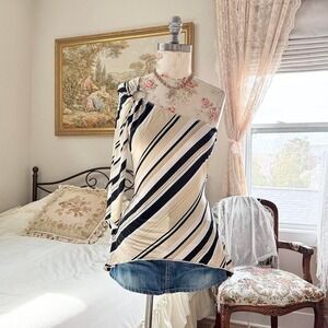 Striped one-shoulder top  Y2k mkm striped one shoulder top size large